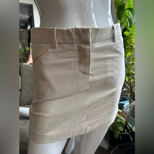 Super Cool  Mini Skirt Rayon Lycra Off White Detailed Made USA size S Pockets